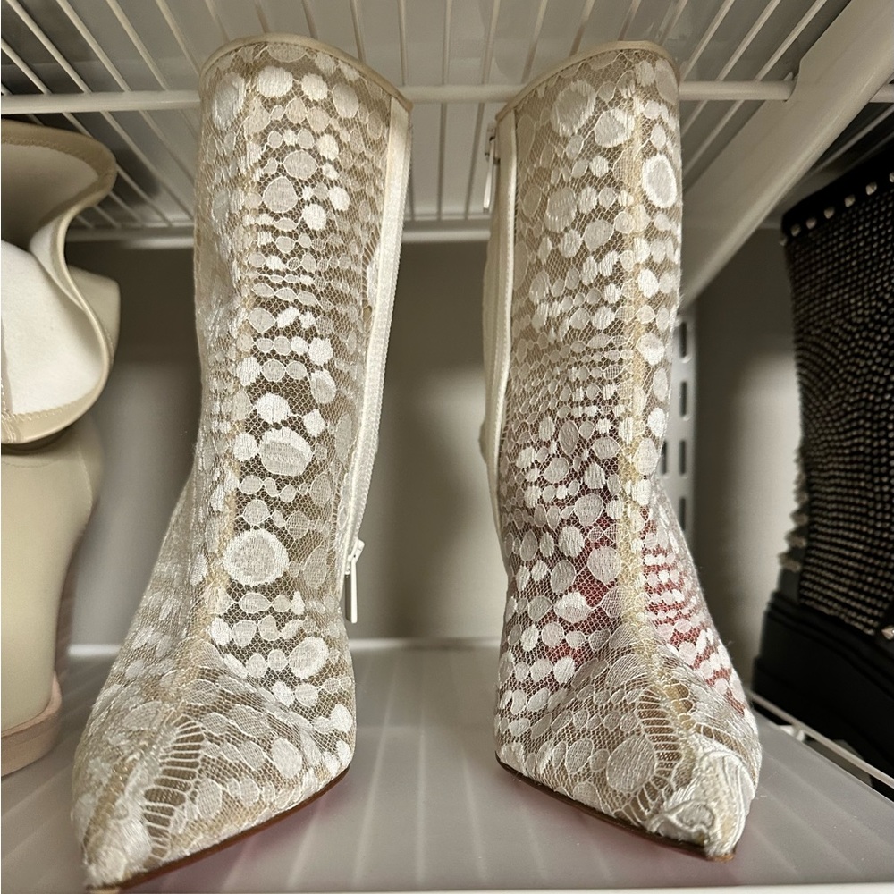 christian louboutin heels size 40